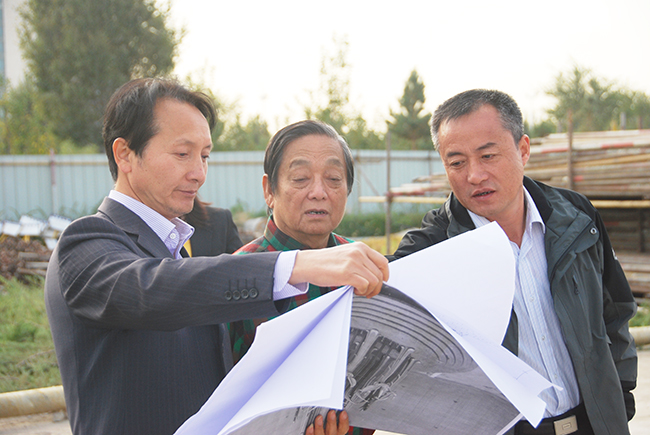 與韓美林.jpg 與韓美林.jpg