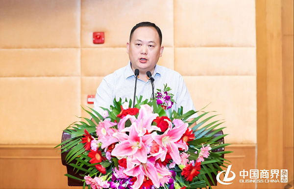 參會(huì)007.jpg 參會(huì)007.jpg